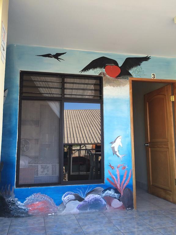 Hostal Nathaly Puerto Baquerizo Moreno Zewnętrze zdjęcie