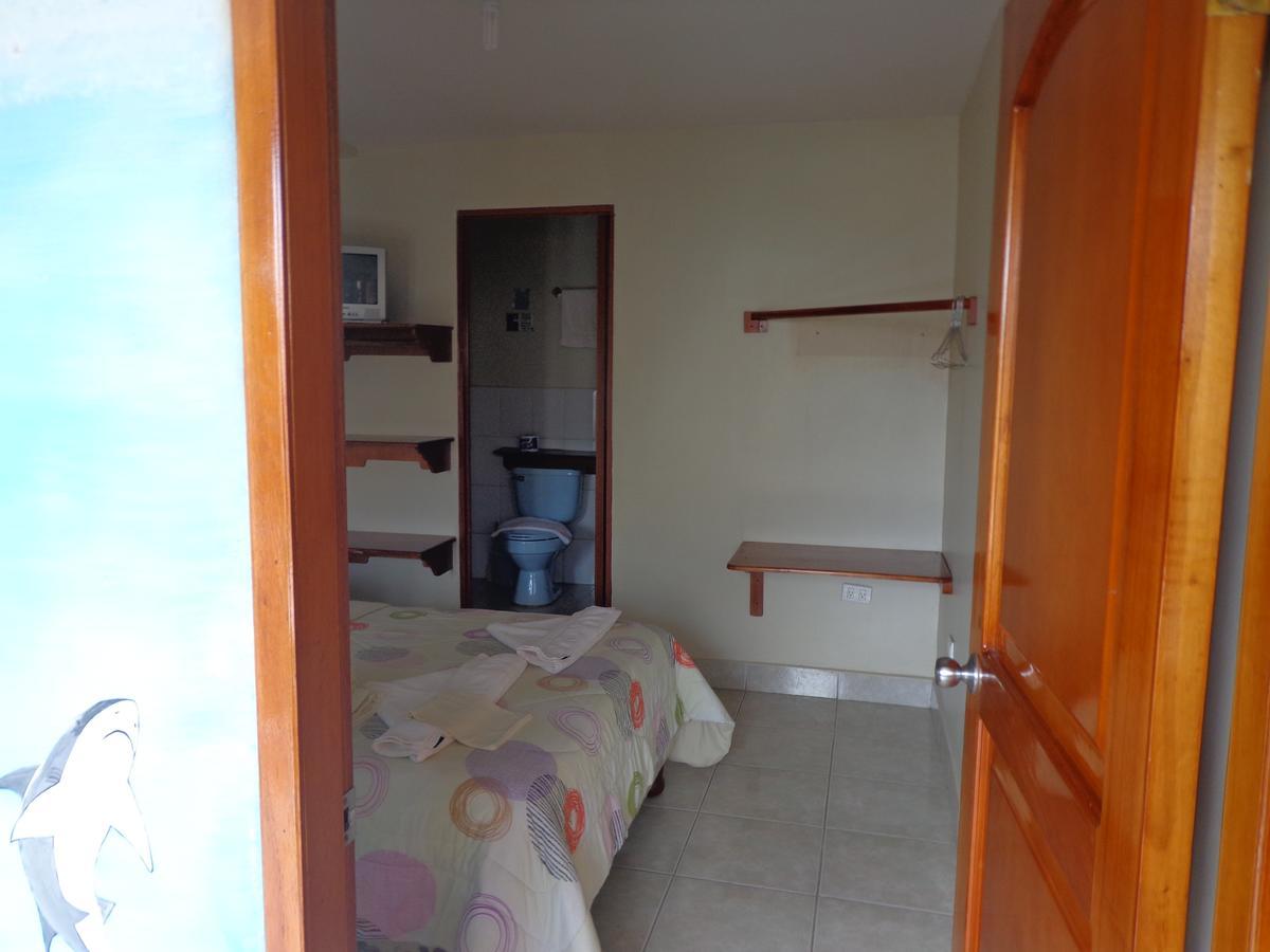 Hostal Nathaly Puerto Baquerizo Moreno Zewnętrze zdjęcie